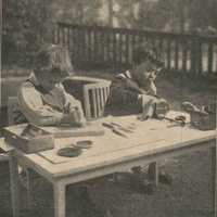 Lucidare l'ottone e l'alpacca [anni Venti] - L. Roubiczek, <em>Generalità sugli esercizi di vita pratica,</em> in "L'Idea Montessori", a.II, n.3, novembre 1928, p10. $$$281