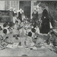 Palma de Maiorca - El Rdo. Padre Casulleras en la Escuela Montessori - In “La Hormiga de Oro”, a. XXXIII, n.19, 6 Mayo 1916, p.303.$$$39