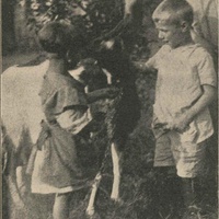 Lavori nel giardino [anni Venti] - L. Roubiczek, <em>Generalità sugli esercizi di vita pratica</em>, in "L'Idea Montessori", a.II, n.3, novembre 1928, p16. $$$303
